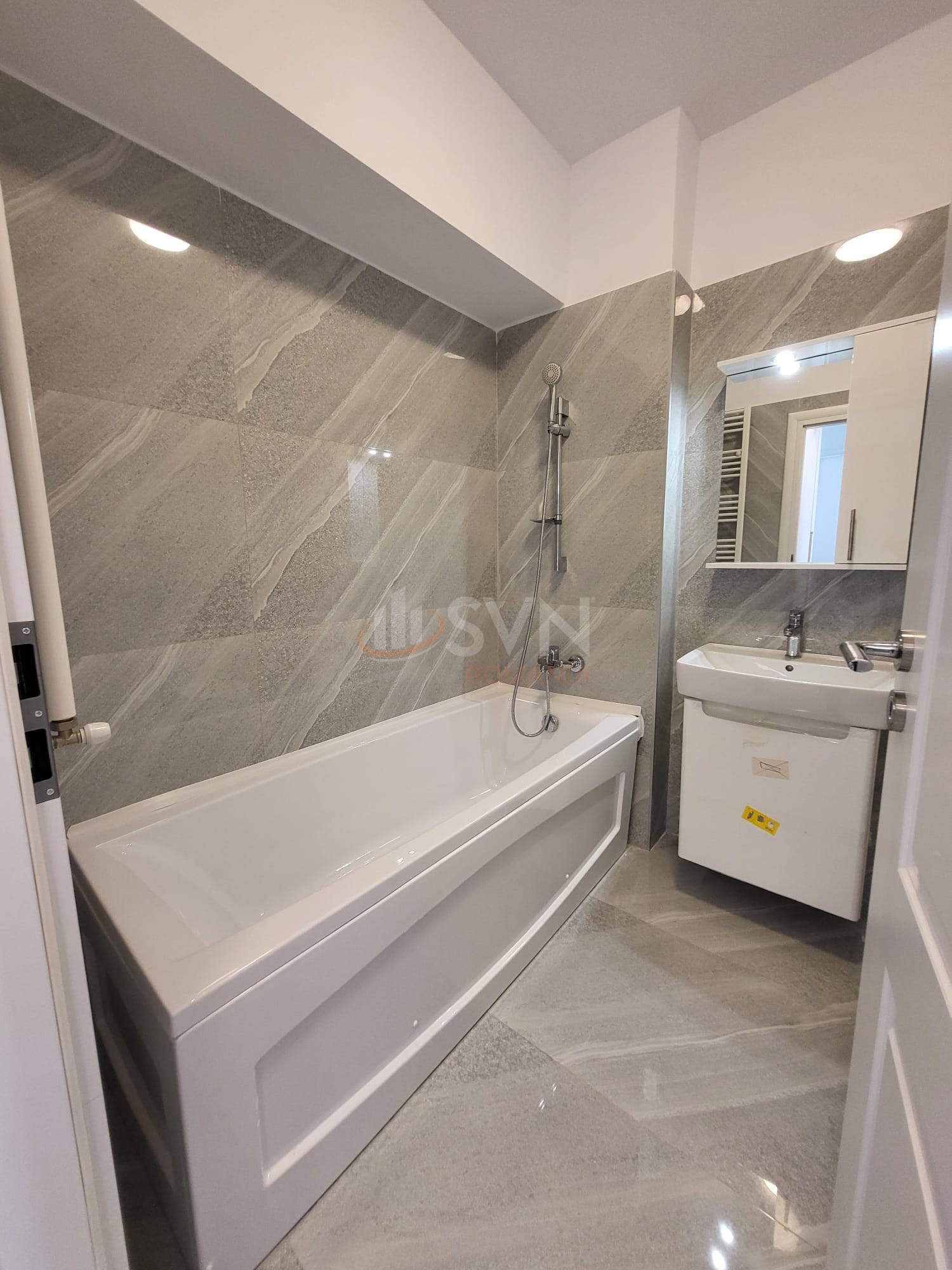 2 camere cu loc parcare subteran inclus Bucuresti/13 Septembrie