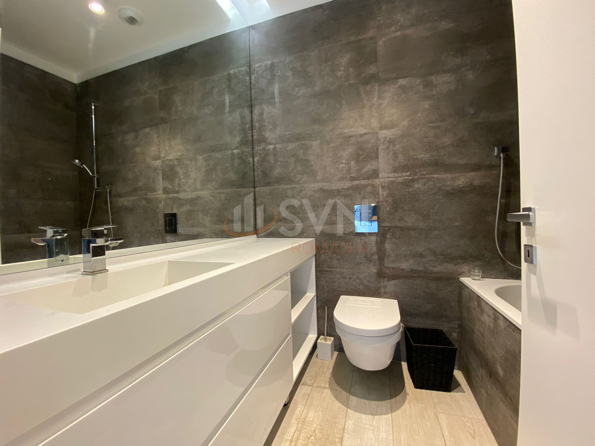 2 camere cu loc parcare subteran inclus Bucuresti/Herastrau