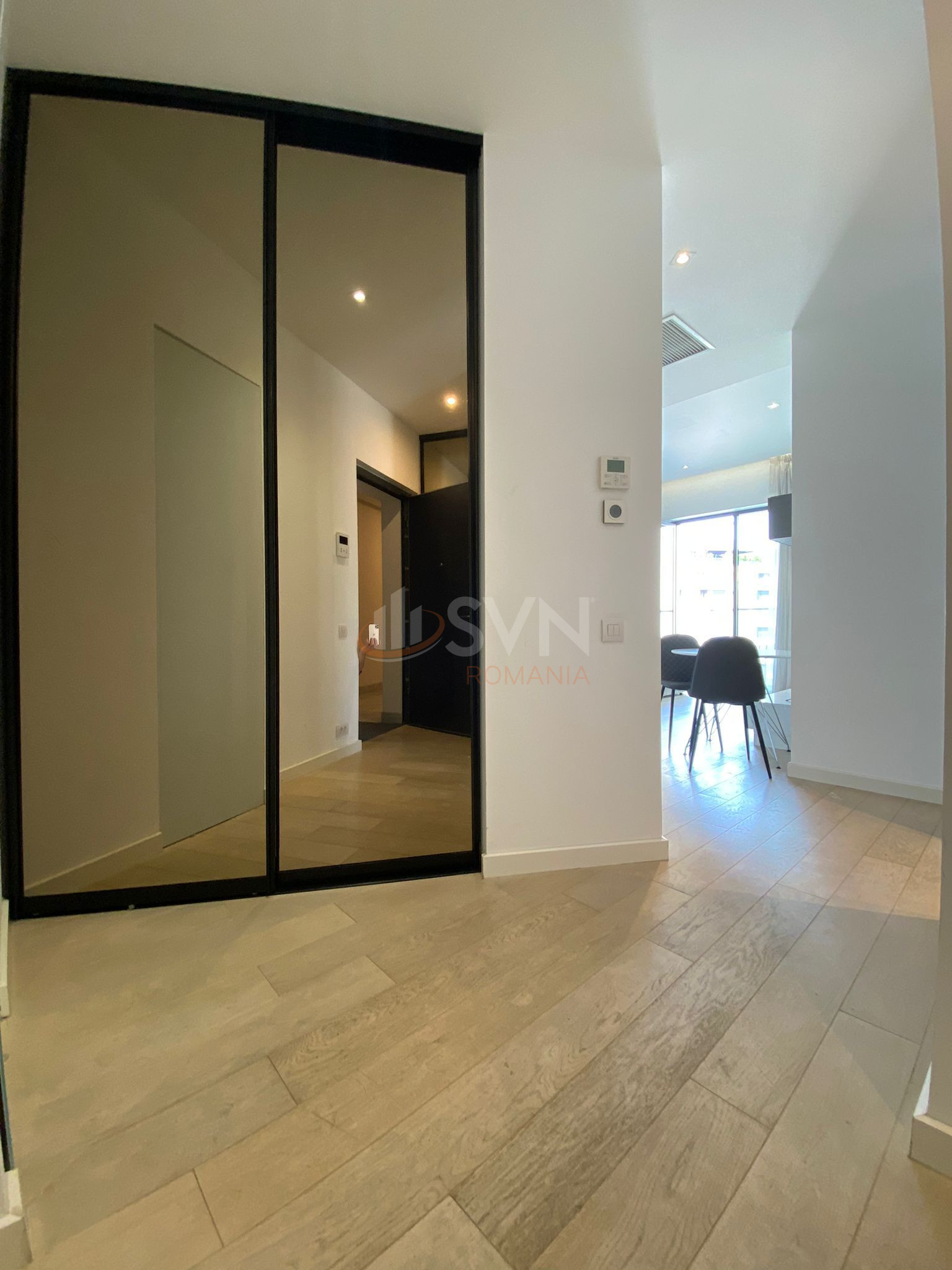 2 camere cu loc parcare subteran inclus Bucuresti/Herastrau