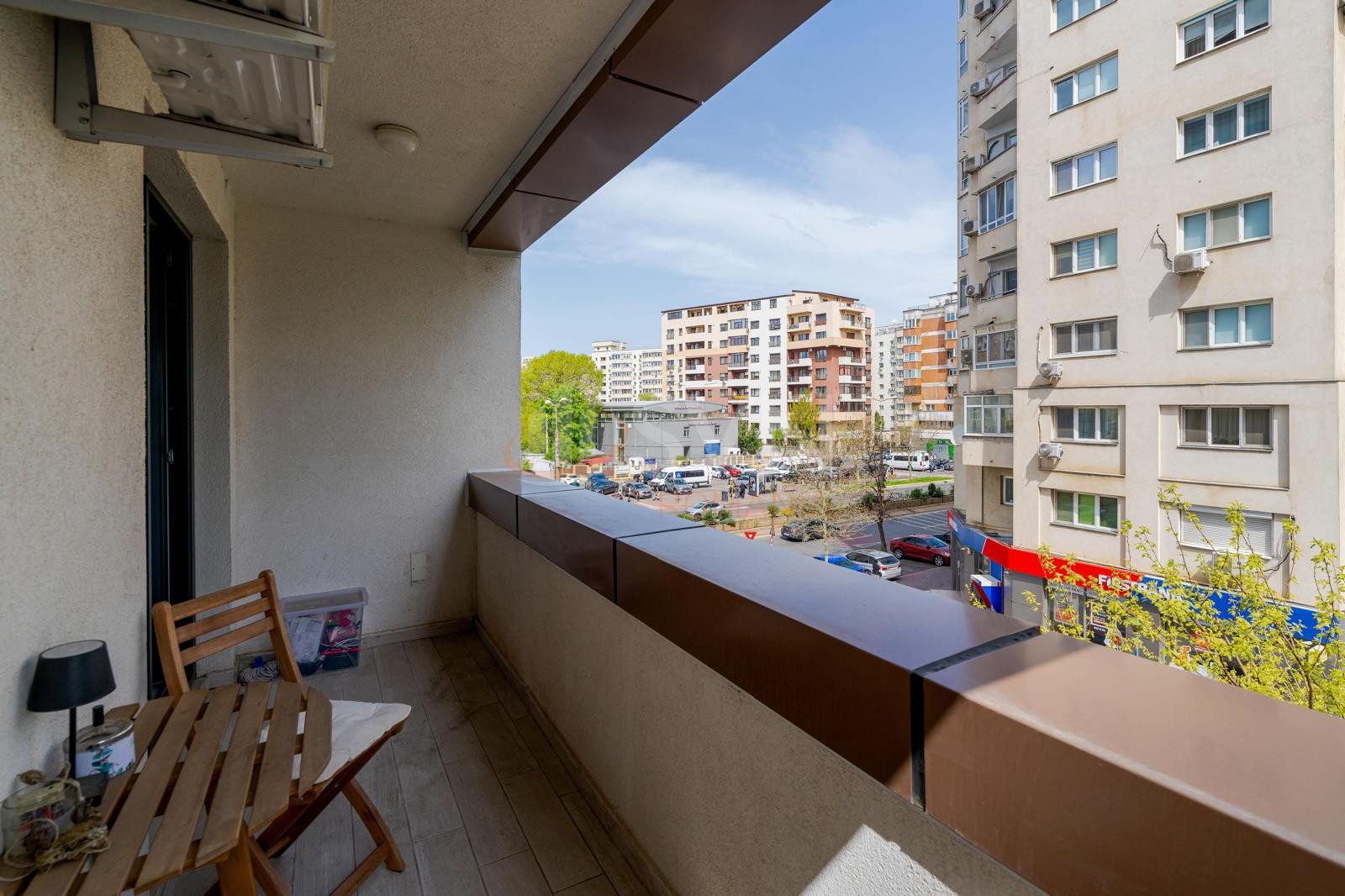 2 camere cu loc parcare subteran inclus Bucuresti/Nerva Traian