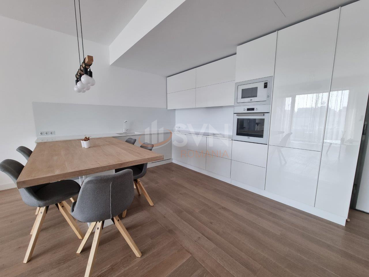 2 camere cu loc parcare subteran inclus Bucuresti/Herastrau