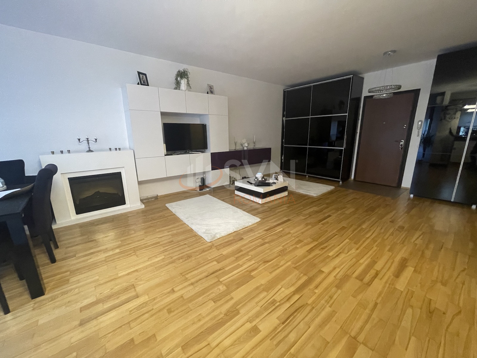 2 camere cu loc parcare subteran inclus Bucuresti/Sisesti