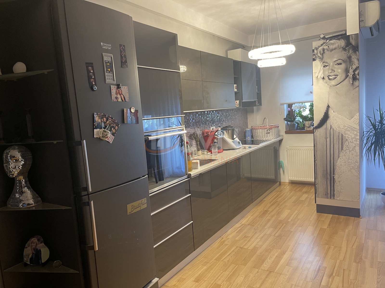 2 camere cu loc parcare subteran inclus Bucuresti/Sisesti