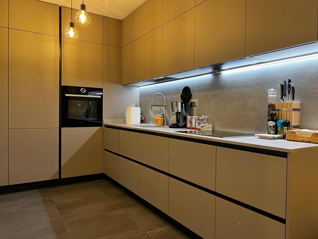 2 camere cu loc parcare subteran inclus Bucuresti/Herastrau