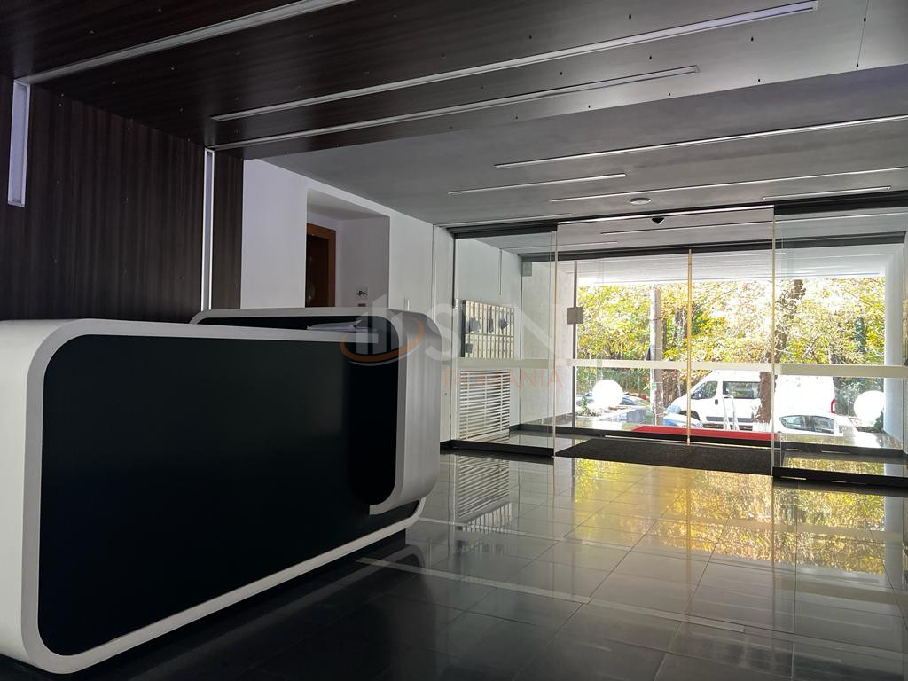 2 camere cu loc parcare subteran inclus Bucuresti/Herastrau