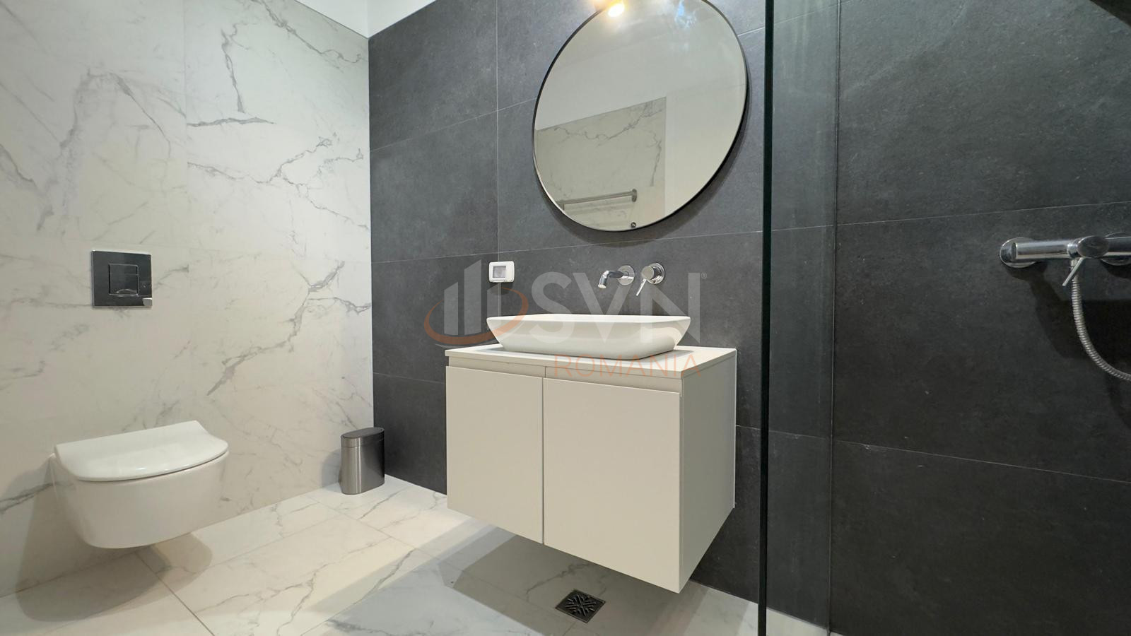 2 camere cu loc parcare subteran inclus Bucuresti/Herastrau