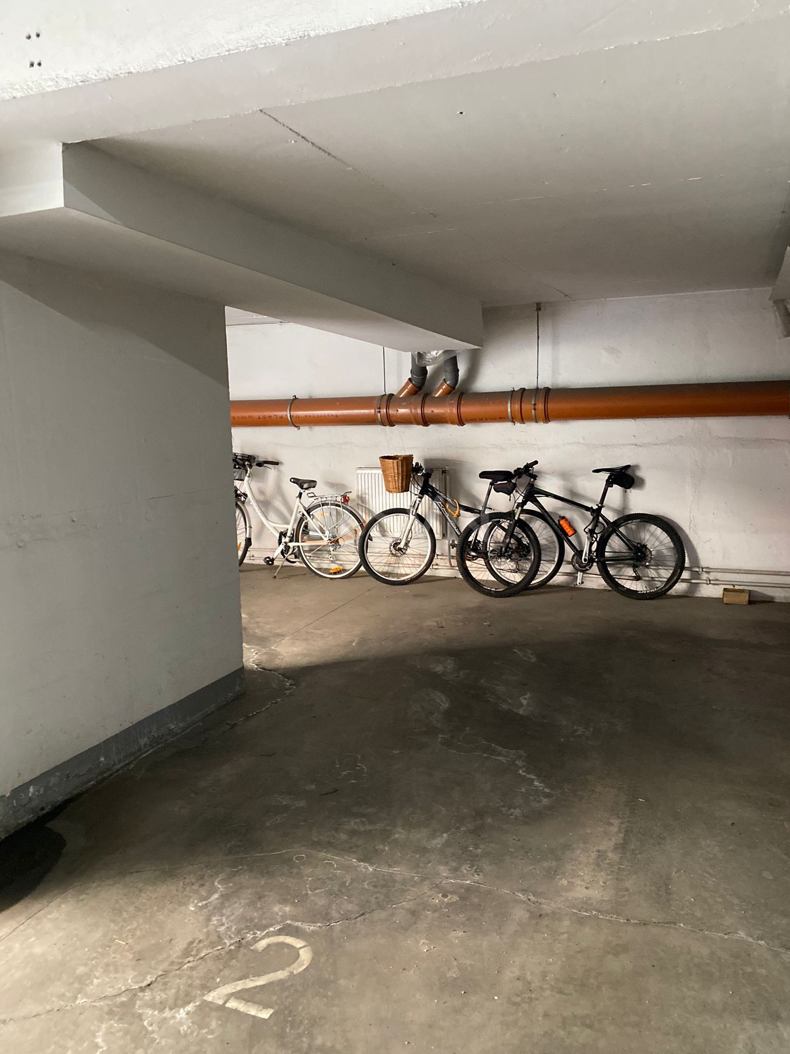 2 camere cu loc parcare subteran inclus Bucuresti/Herastrau
