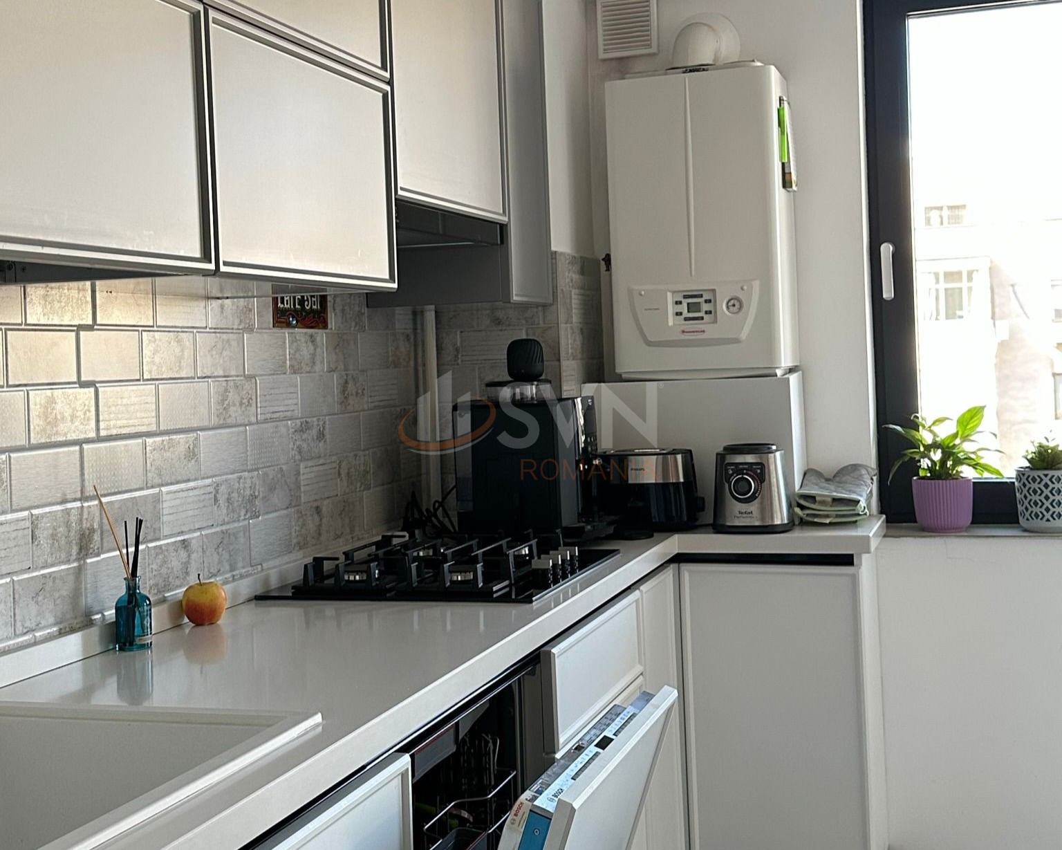 2 camere cu loc parcare subteran inclus Bucuresti/Nerva Traian