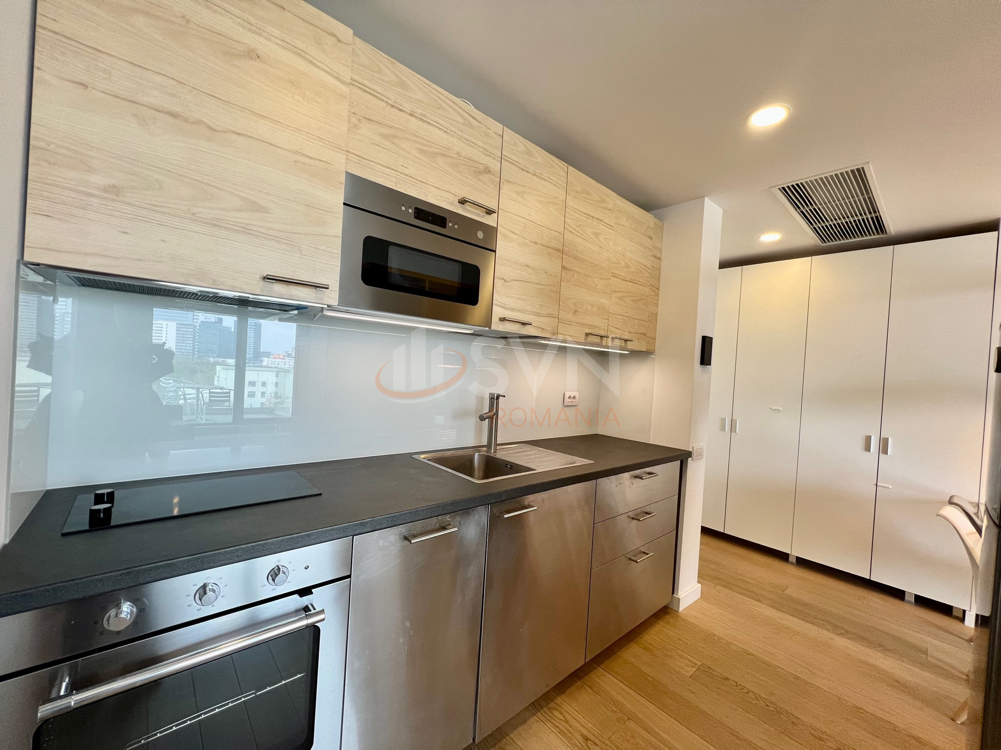 2 camere cu loc parcare subteran inclus Bucuresti/Herastrau