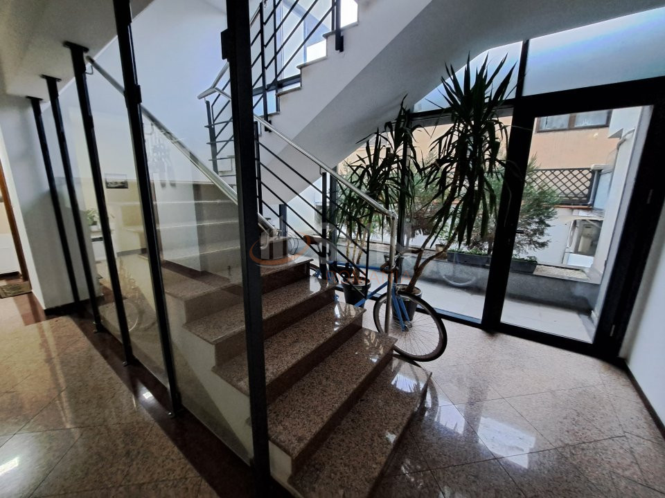 2 camere cu loc parcare subteran inclus Bucuresti/Domenii