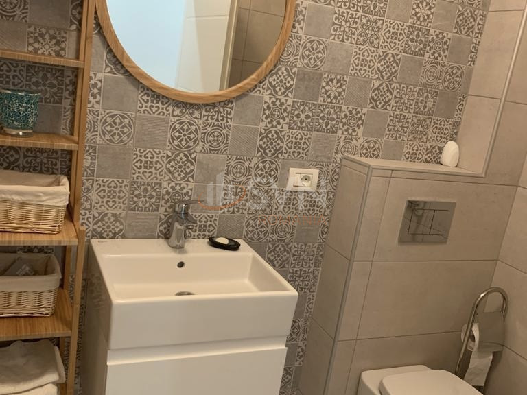 2 camere cu loc parcare subteran inclus Bucuresti/Sisesti