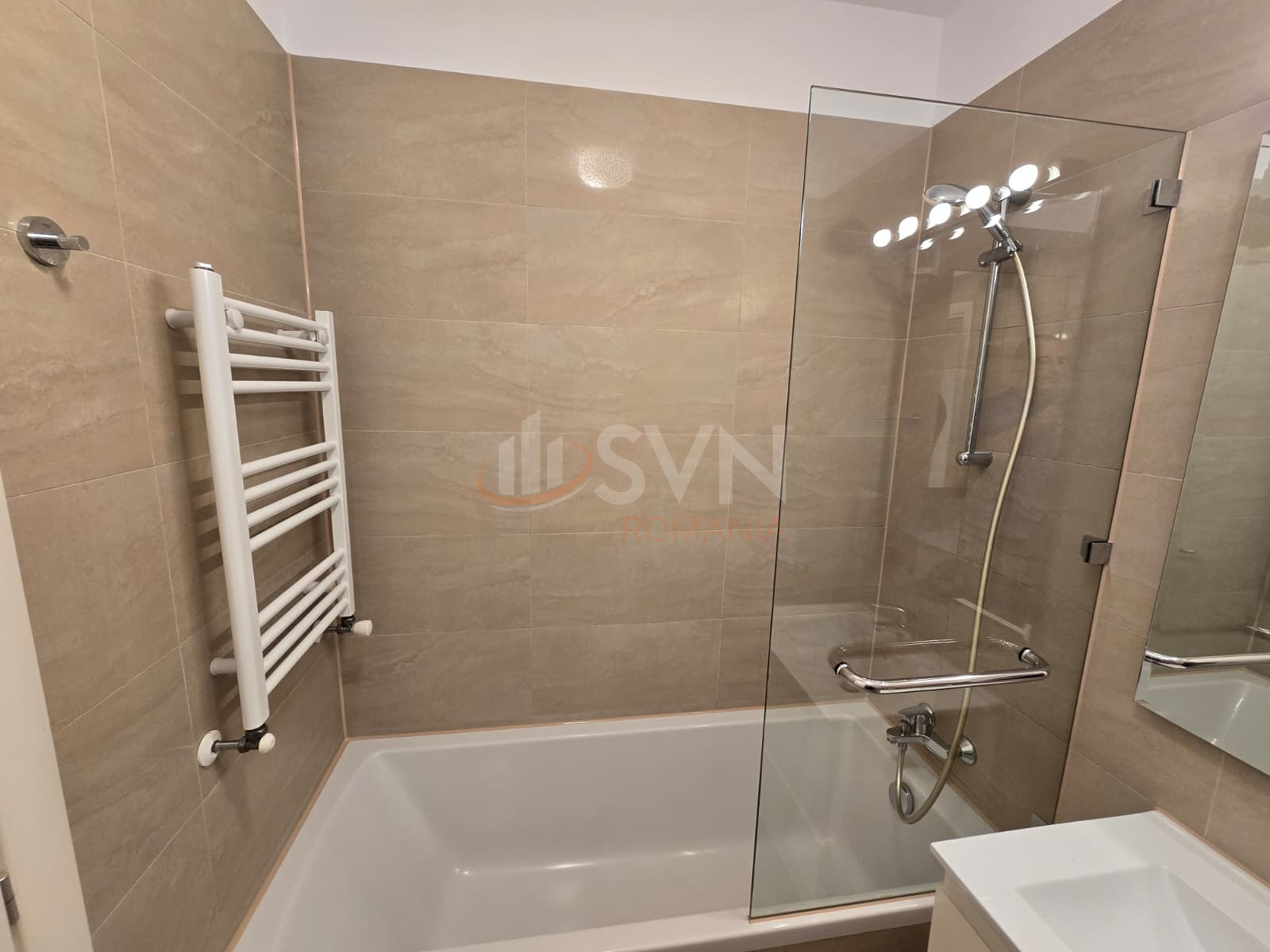 2 camere cu loc parcare subteran inclus Bucuresti/Baneasa