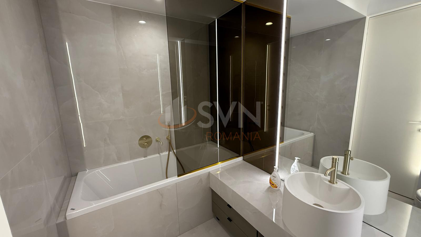 2 camere cu loc parcare subteran inclus Bucuresti/Pipera