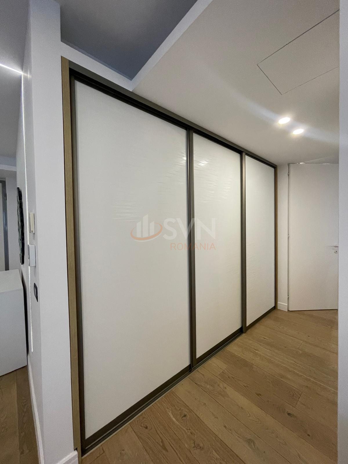 2 camere cu loc parcare subteran inclus Bucuresti/Herastrau