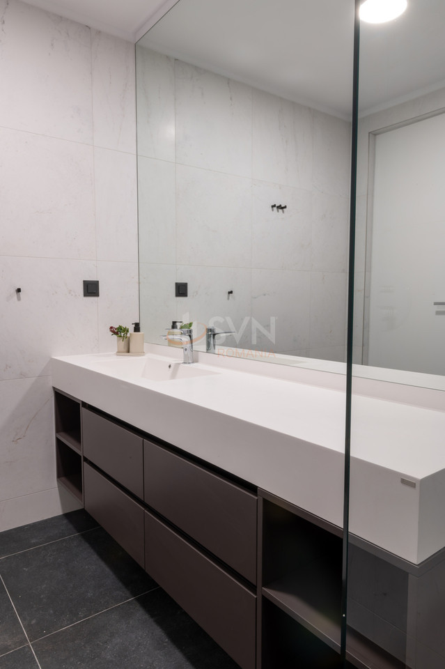 2 camere cu loc parcare subteran inclus Bucuresti/Herastrau