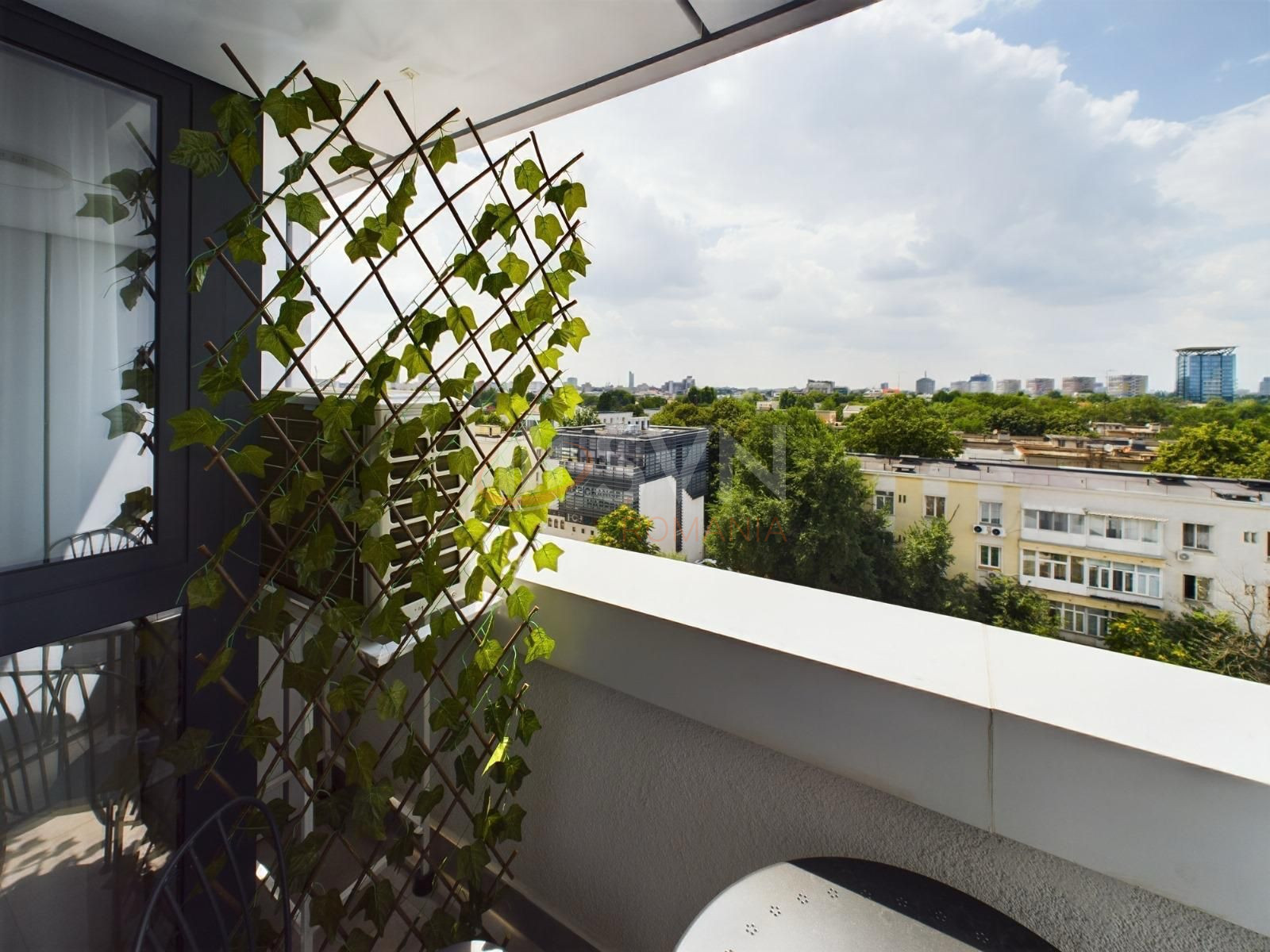 2 camere cu loc parcare subteran inclus Bucuresti/Barbu Vacarescu