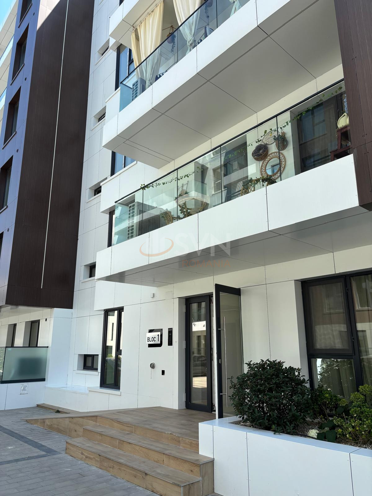 2 camere cu loc parcare subteran inclus Bucuresti/Pipera