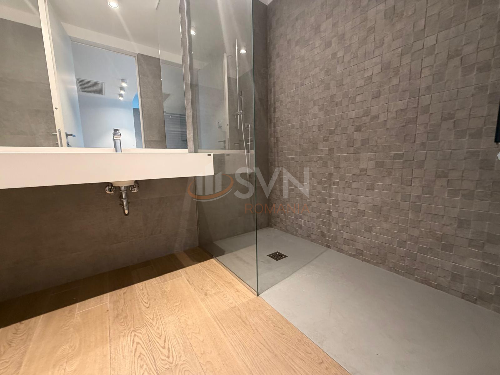 2 camere cu loc parcare subteran inclus Bucuresti/Floreasca