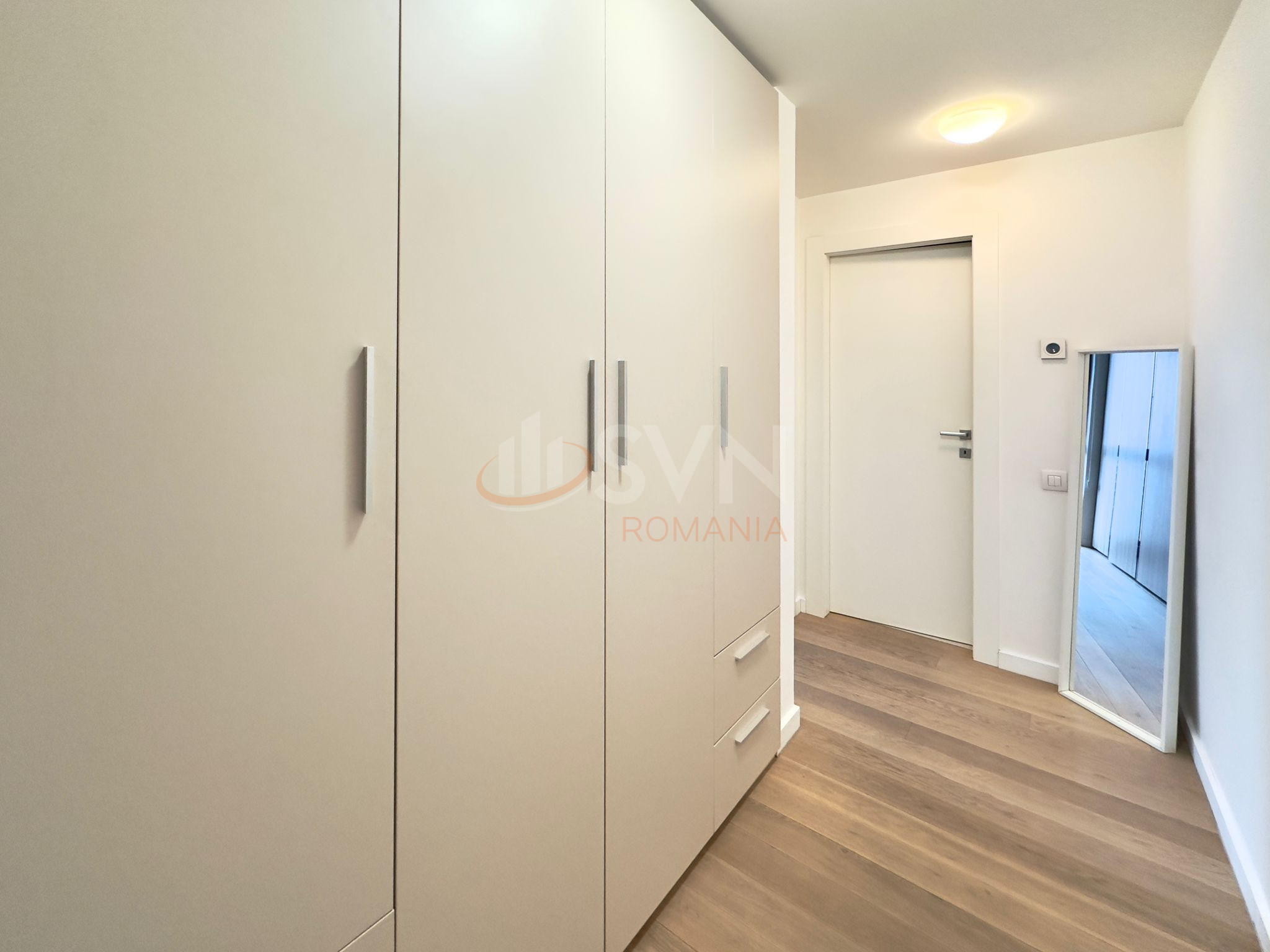 2 camere cu loc parcare subteran inclus Bucuresti/Herastrau