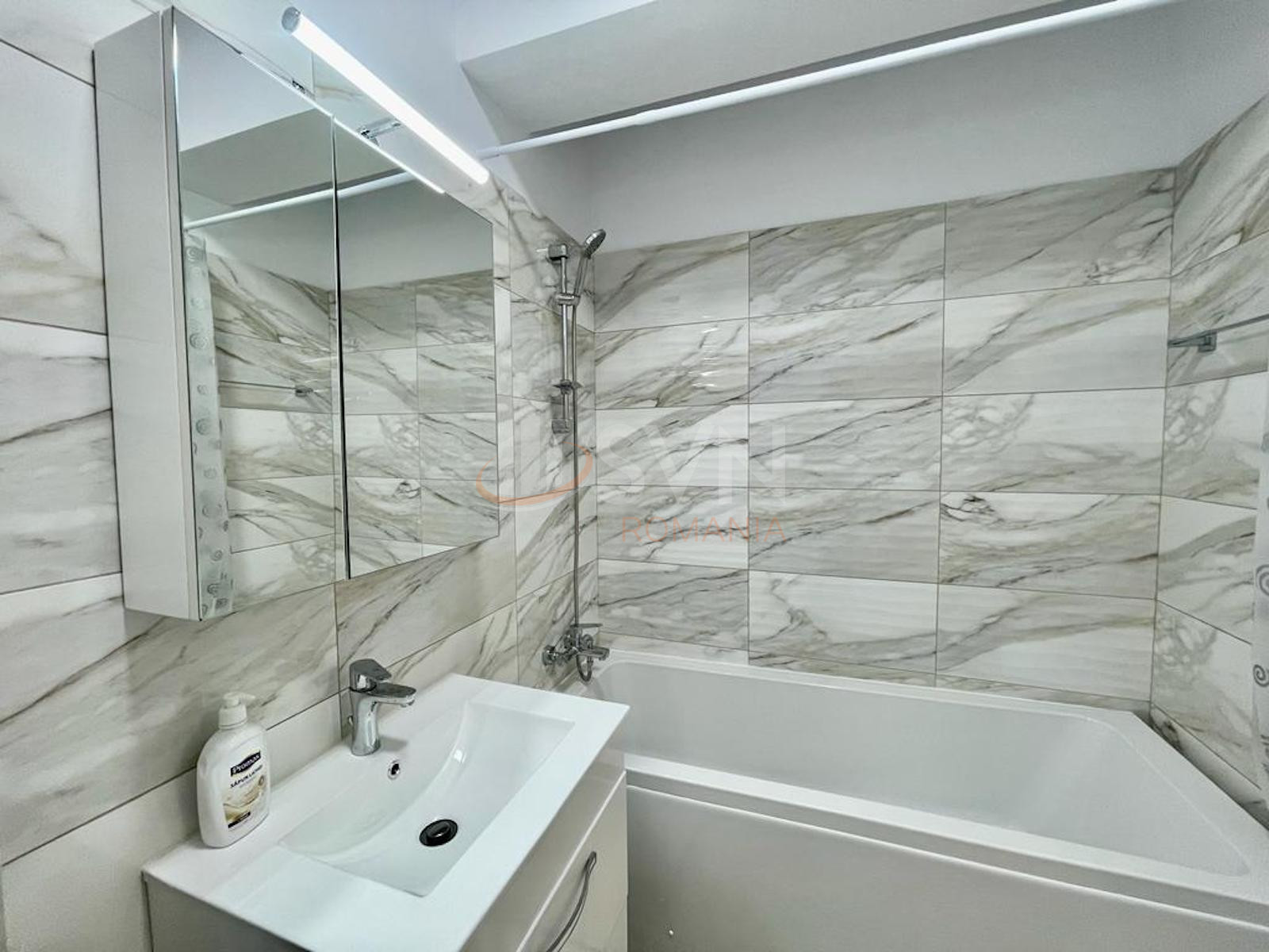 2 camere cu loc parcare subteran inclus Bucuresti/Titan