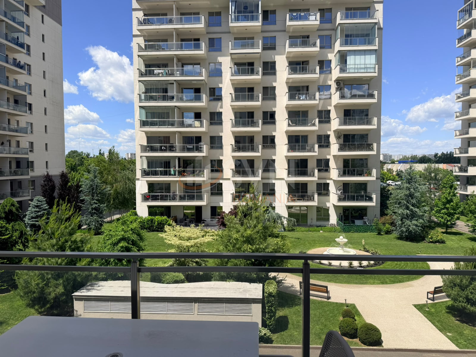 2 camere cu loc parcare subteran inclus Bucuresti/Domenii