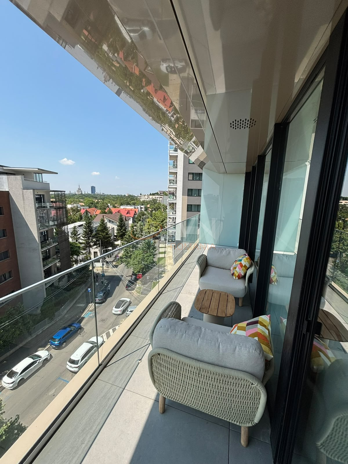 2 camere cu loc parcare subteran inclus Bucuresti/Herastrau