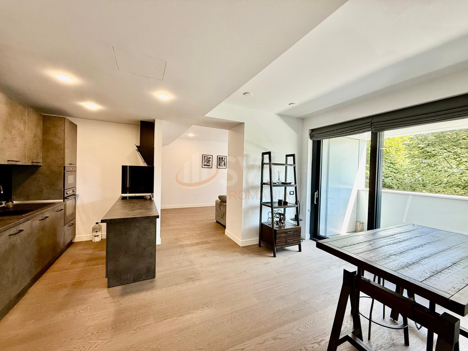 2 camere cu loc parcare subteran inclus Bucuresti/Herastrau