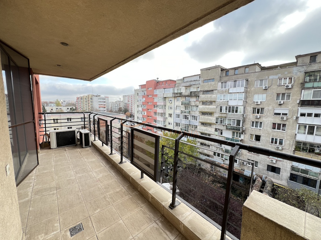 2 camere cu loc parcare subteran inclus Bucuresti/Stefan Cel Mare