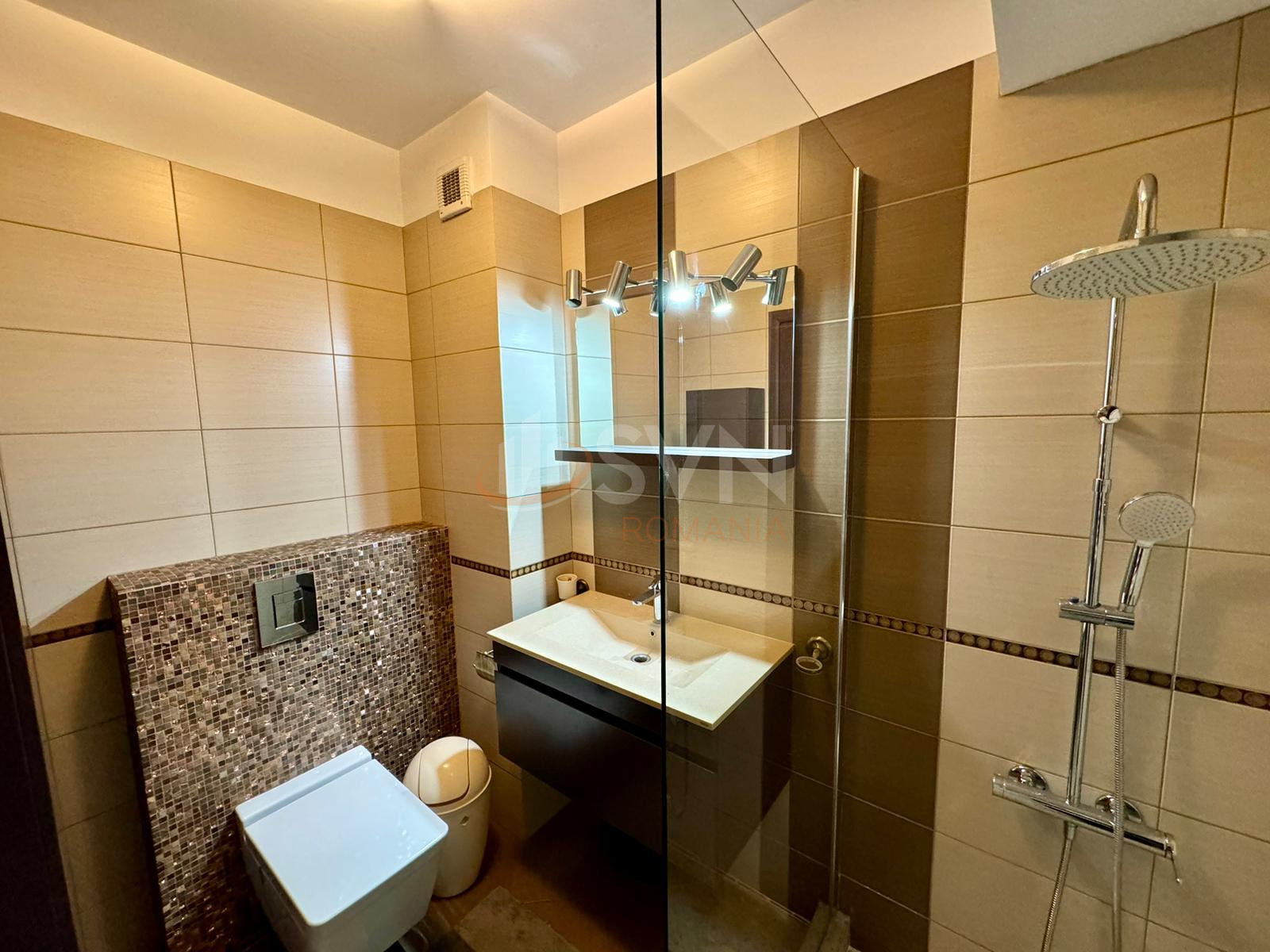 2 camere cu loc parcare subteran inclus Bucuresti/Piata Unirii (s3)