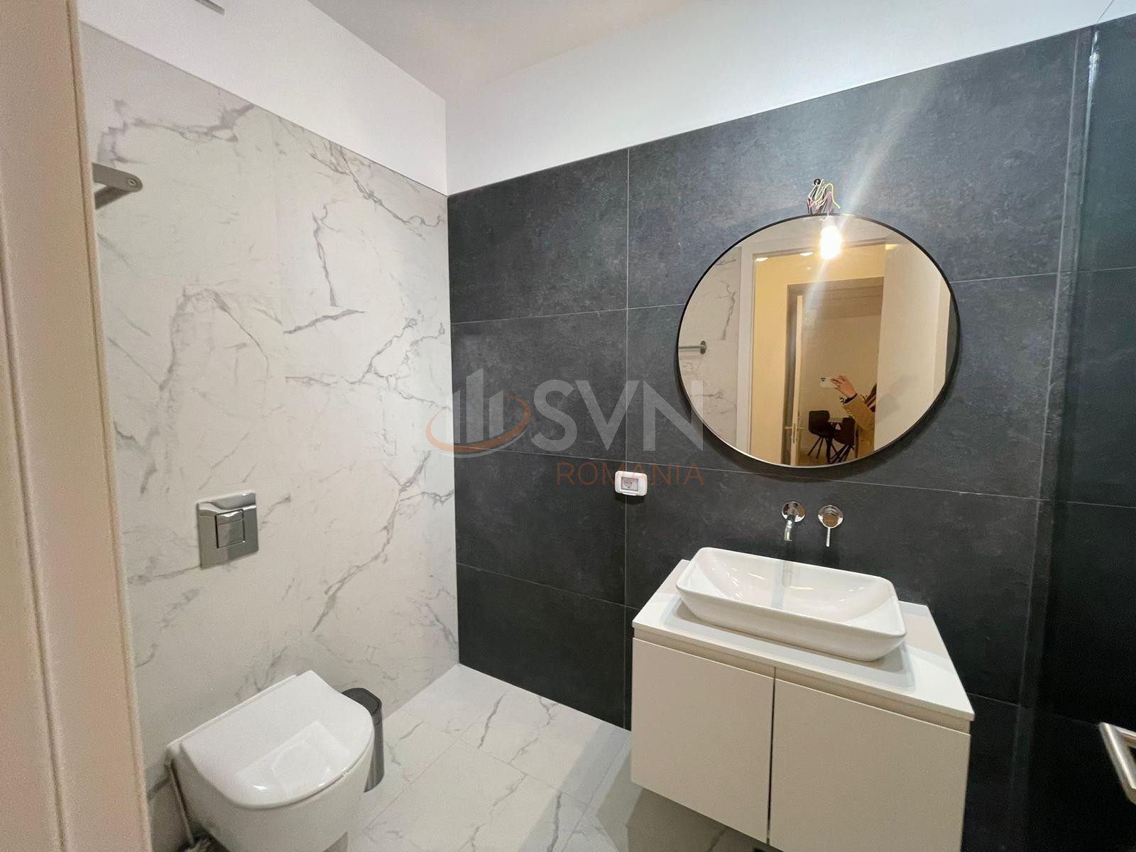 2 camere cu loc parcare subteran inclus Bucuresti/Herastrau