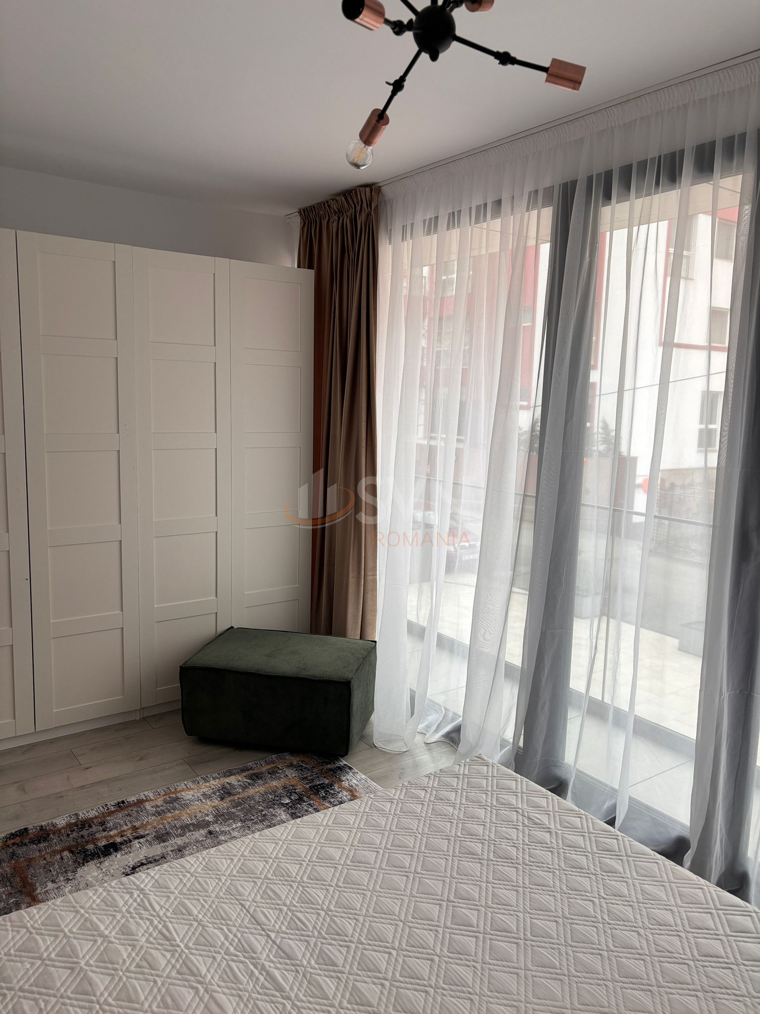 2 camere cu loc parcare subteran inclus Bucuresti/Herastrau