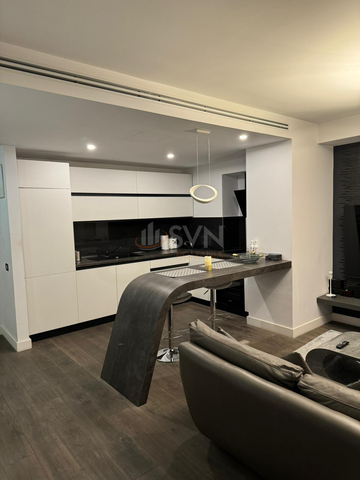 2 camere cu loc parcare subteran inclus Bucuresti/Herastrau