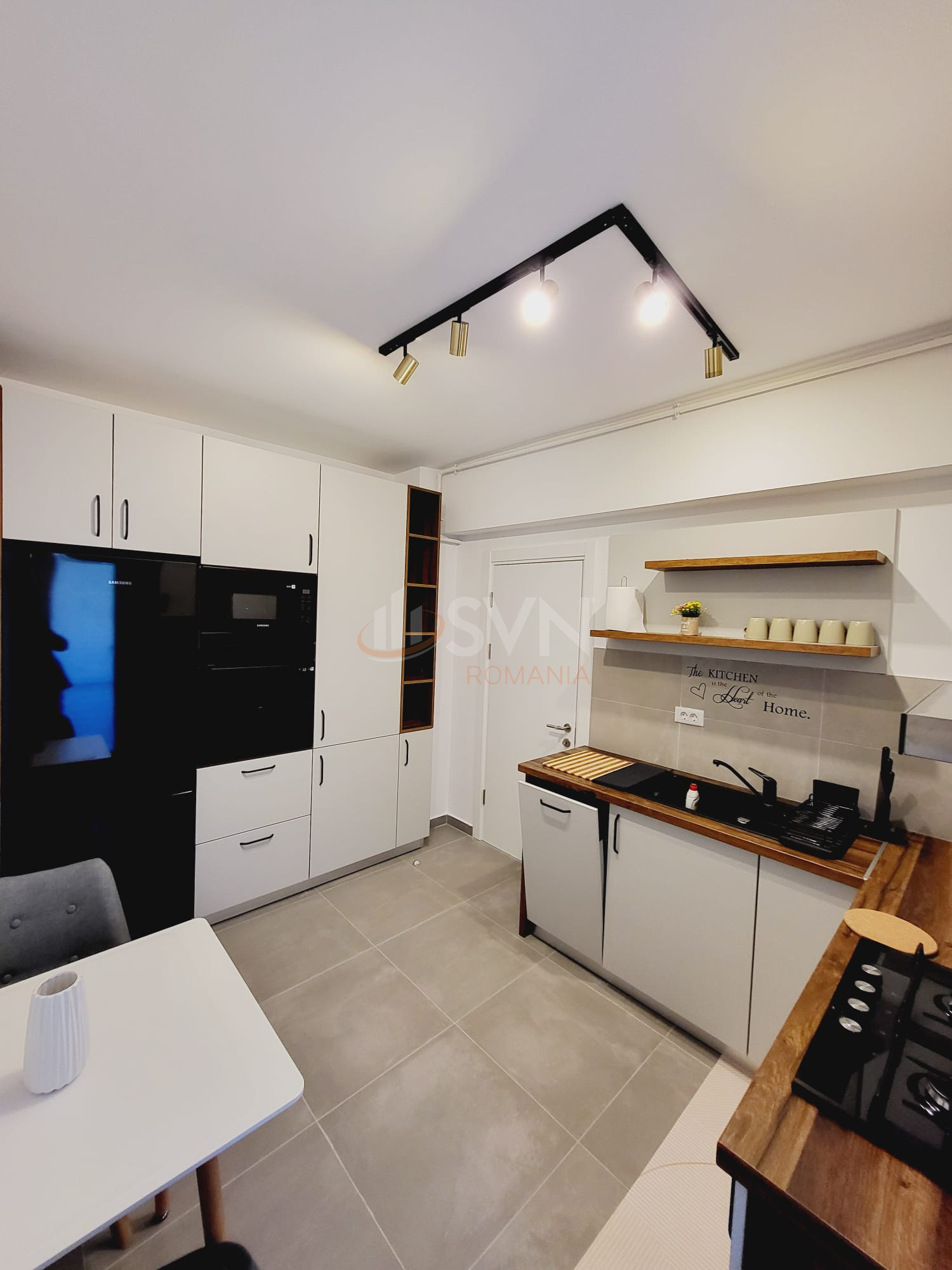 2 camere cu loc parcare subteran inclus Bucuresti/Pacii