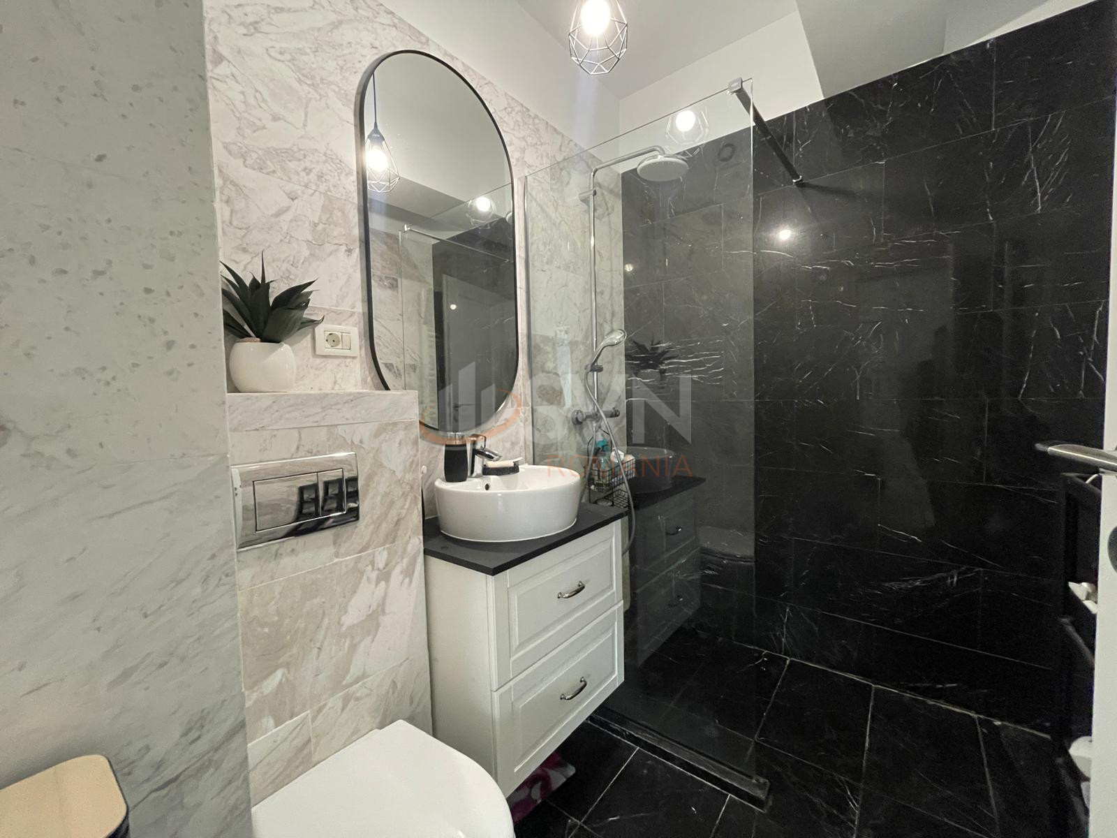 2 camere cu loc parcare subteran inclus Bucuresti/Sisesti