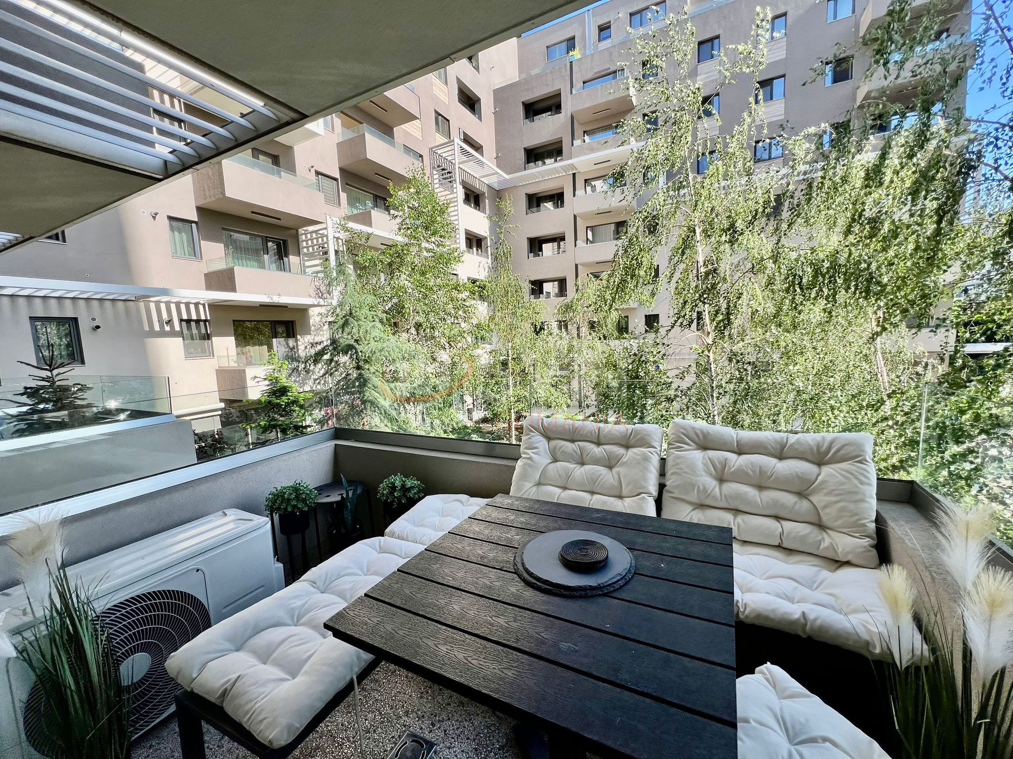 2 camere cu loc parcare subteran inclus Bucuresti/Dacia