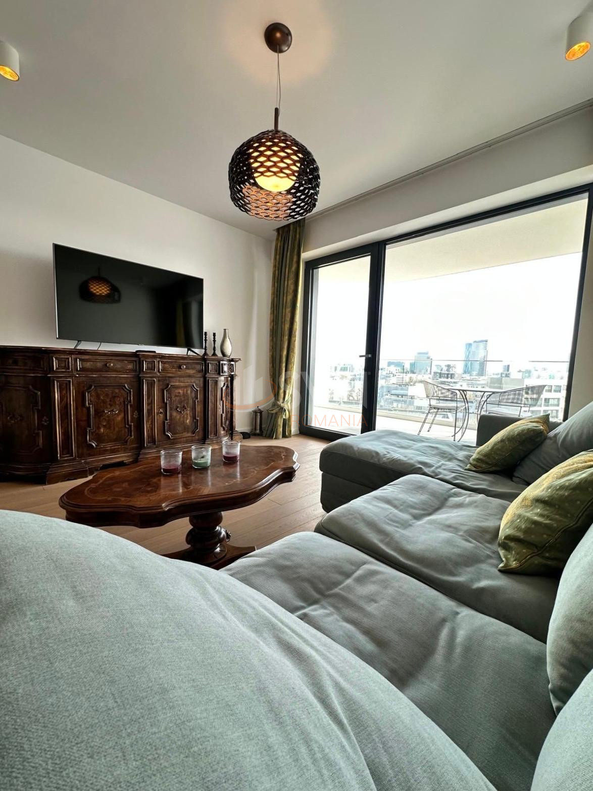 2 camere cu loc parcare subteran inclus Bucuresti/Herastrau