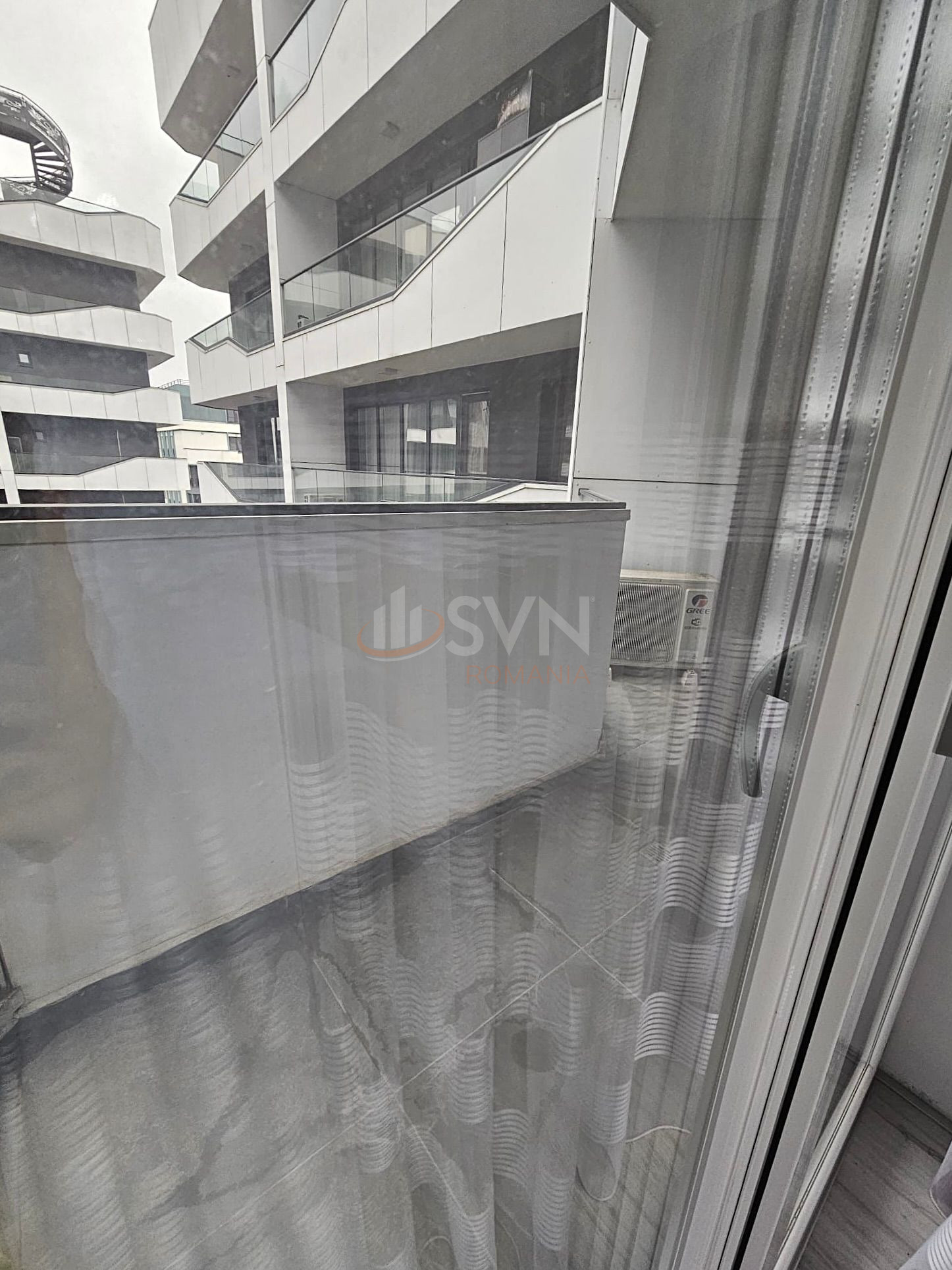 2 camere cu loc parcare subteran inclus Bucuresti/Pipera