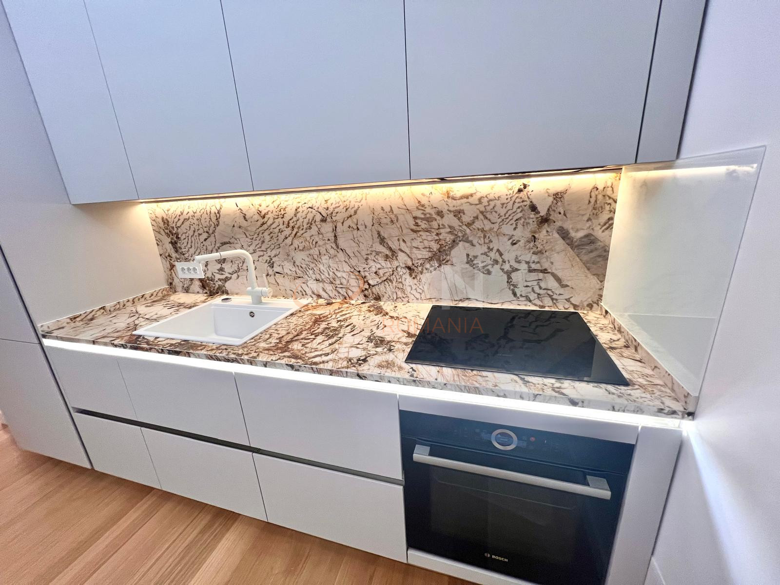 2 camere cu loc parcare subteran inclus Bucuresti/Herastrau