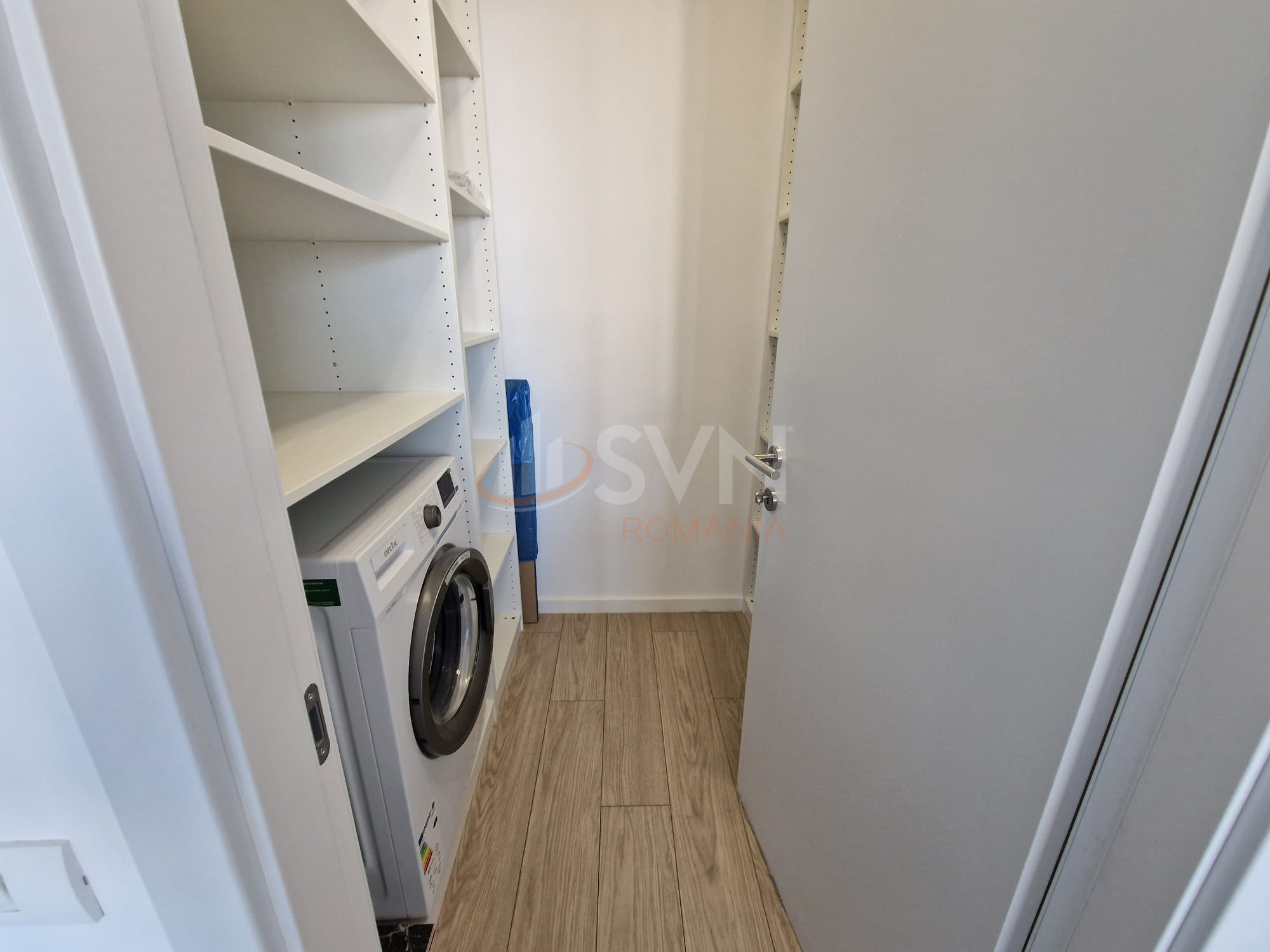 2 camere cu loc parcare subteran inclus Bucuresti/Herastrau