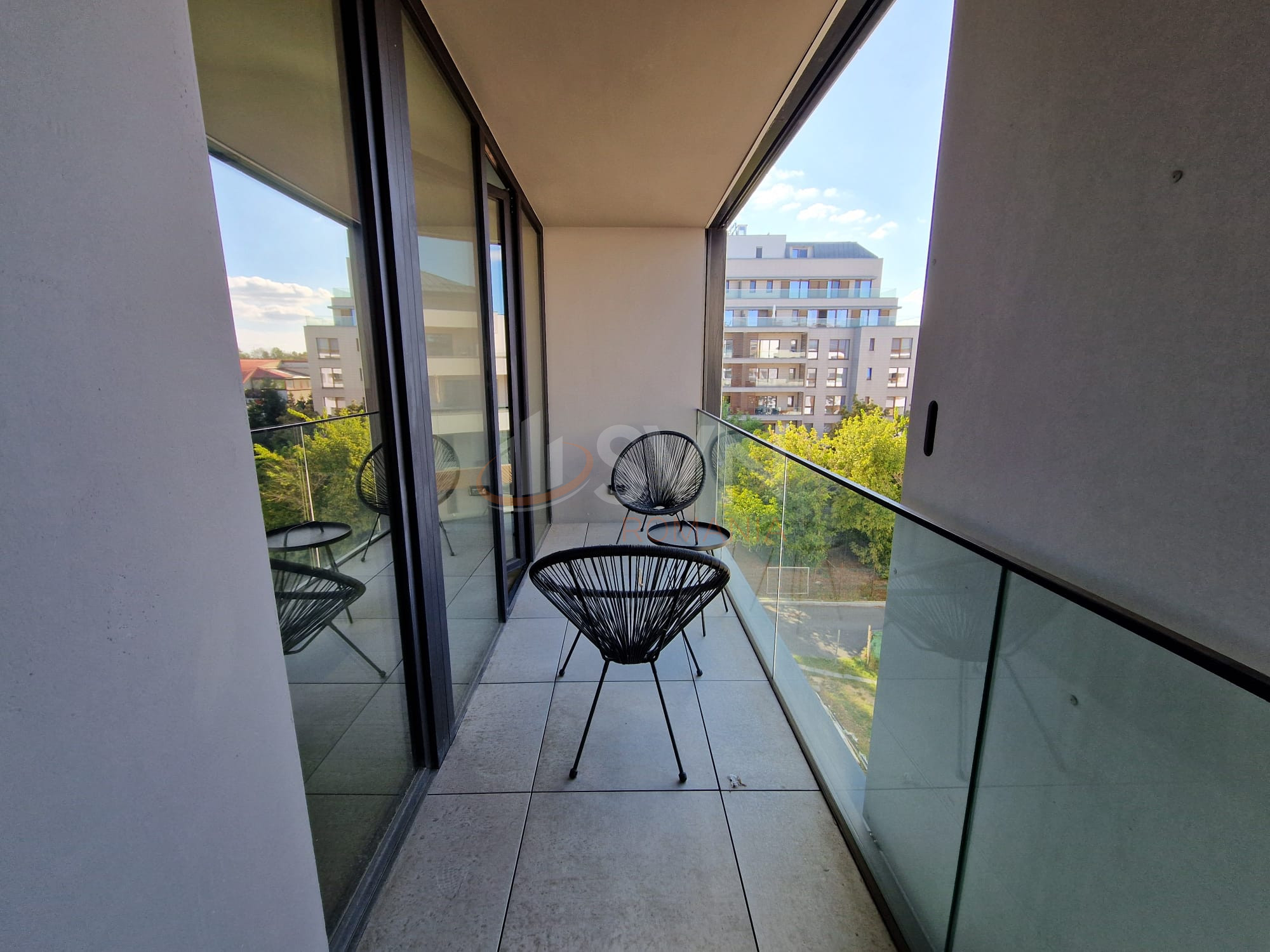 2 camere cu loc parcare subteran inclus Bucuresti/Herastrau