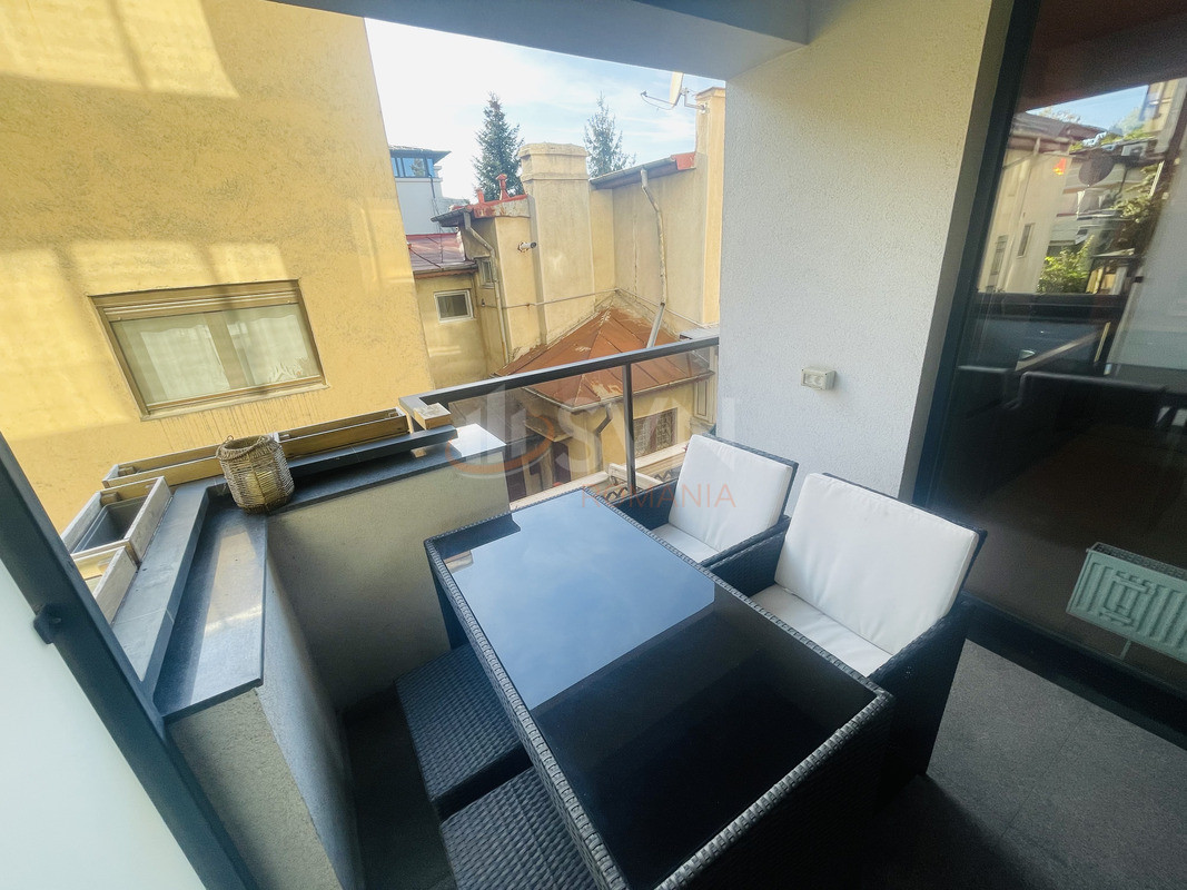 2 camere cu loc parcare subteran inclus Bucuresti/Domenii