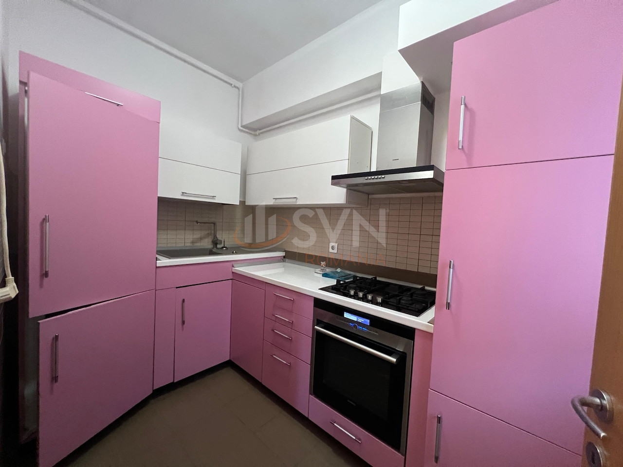 2 camere cu loc parcare subteran inclus Bucuresti/Parcul Carol
