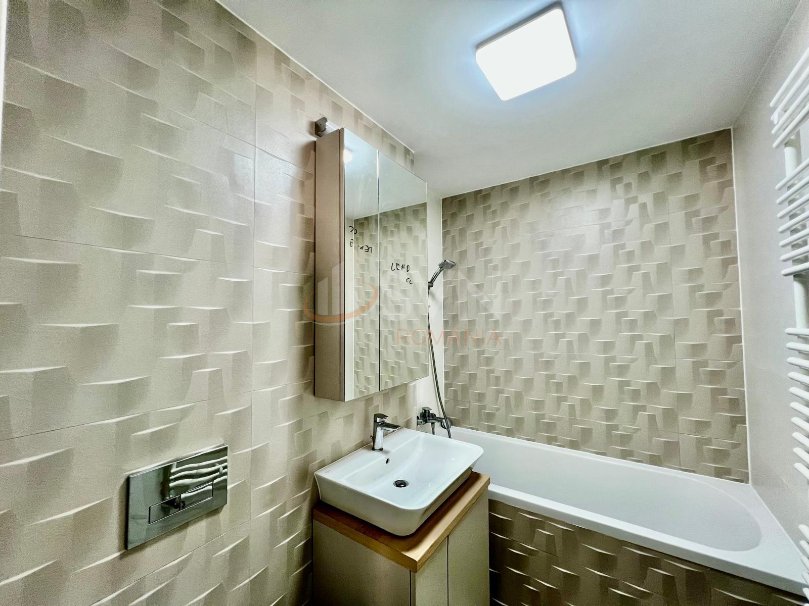 2 camere cu loc parcare subteran inclus Bucuresti/Aviatiei