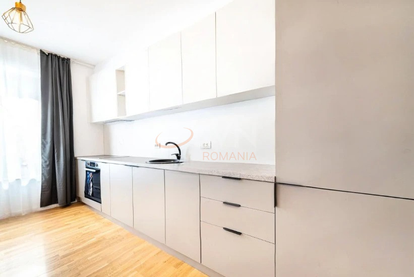 2 camere cu loc parcare subteran inclus Bucuresti/Domenii