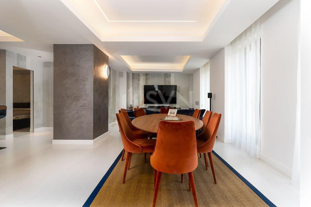 3 camere cu loc parcare exterior inclus Bucuresti/Calea Victoriei