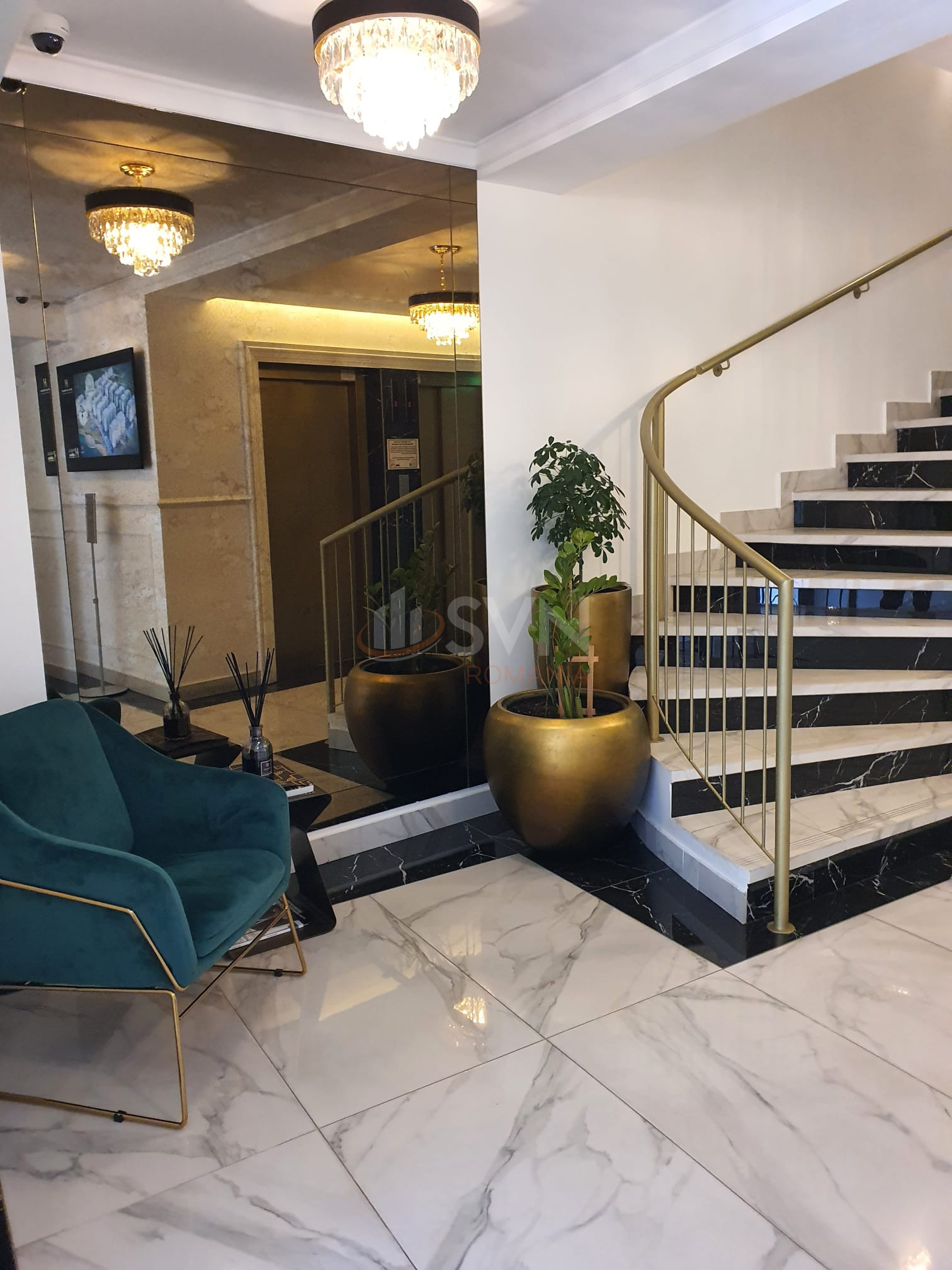 3 camere cu loc parcare exterior inclus Bucuresti/Calea Victoriei