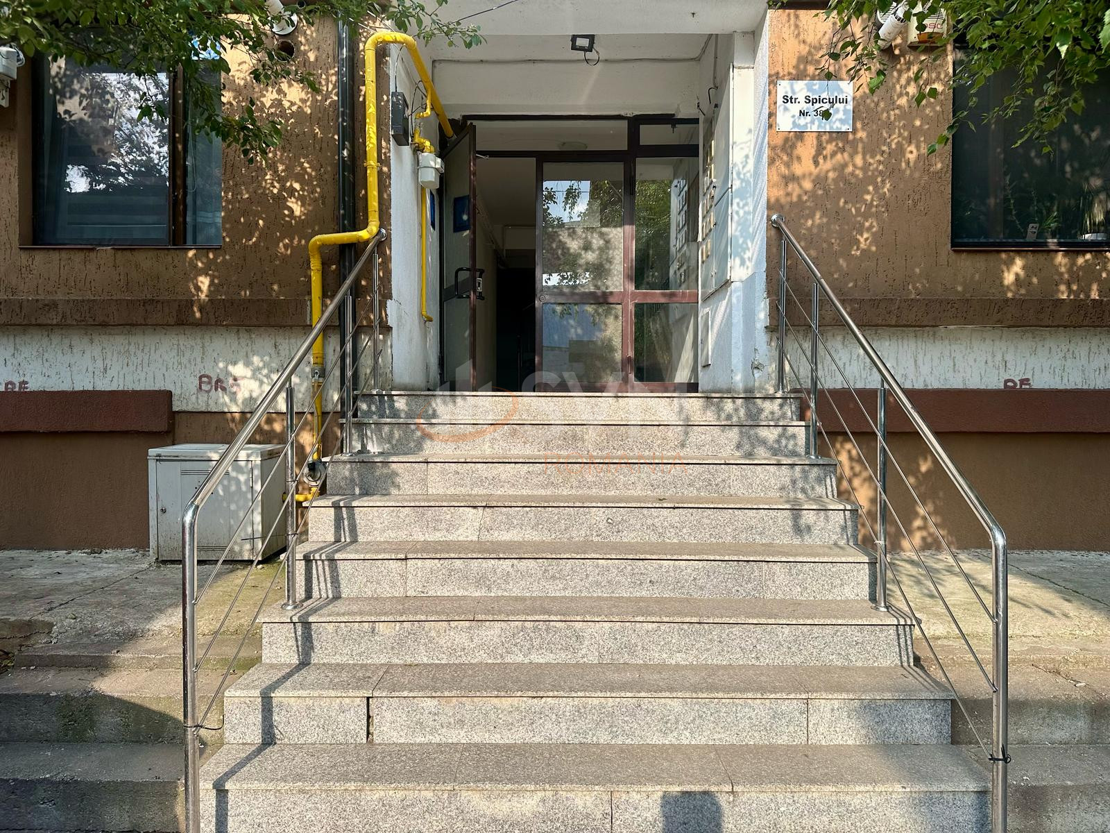 3 camere cu loc parcare exterior inclus Bucuresti/Fundeni