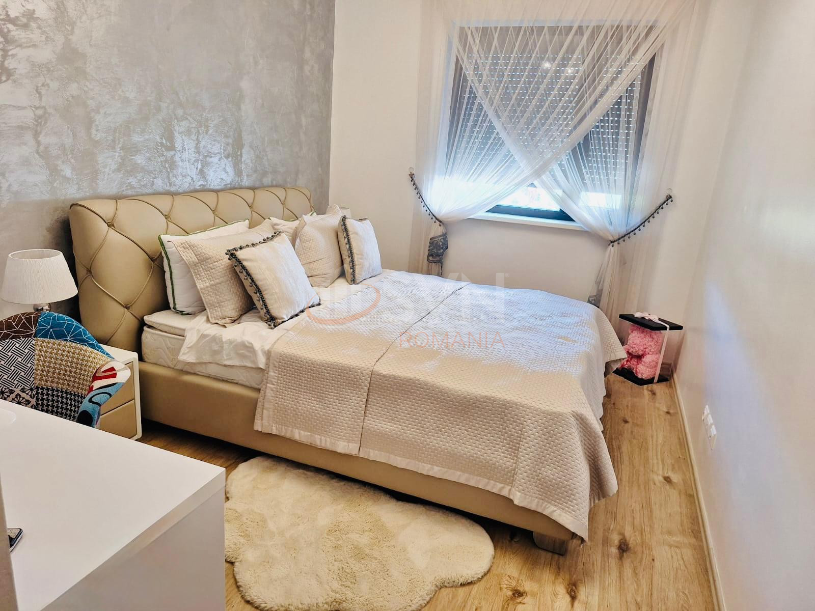 3 camere cu loc parcare exterior inclus Bucuresti/Baneasa