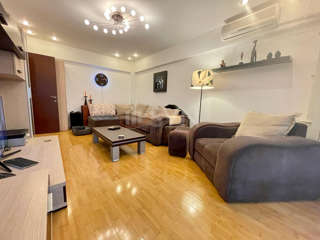 3 camere cu loc parcare exterior inclus Bucuresti/Dorobanti