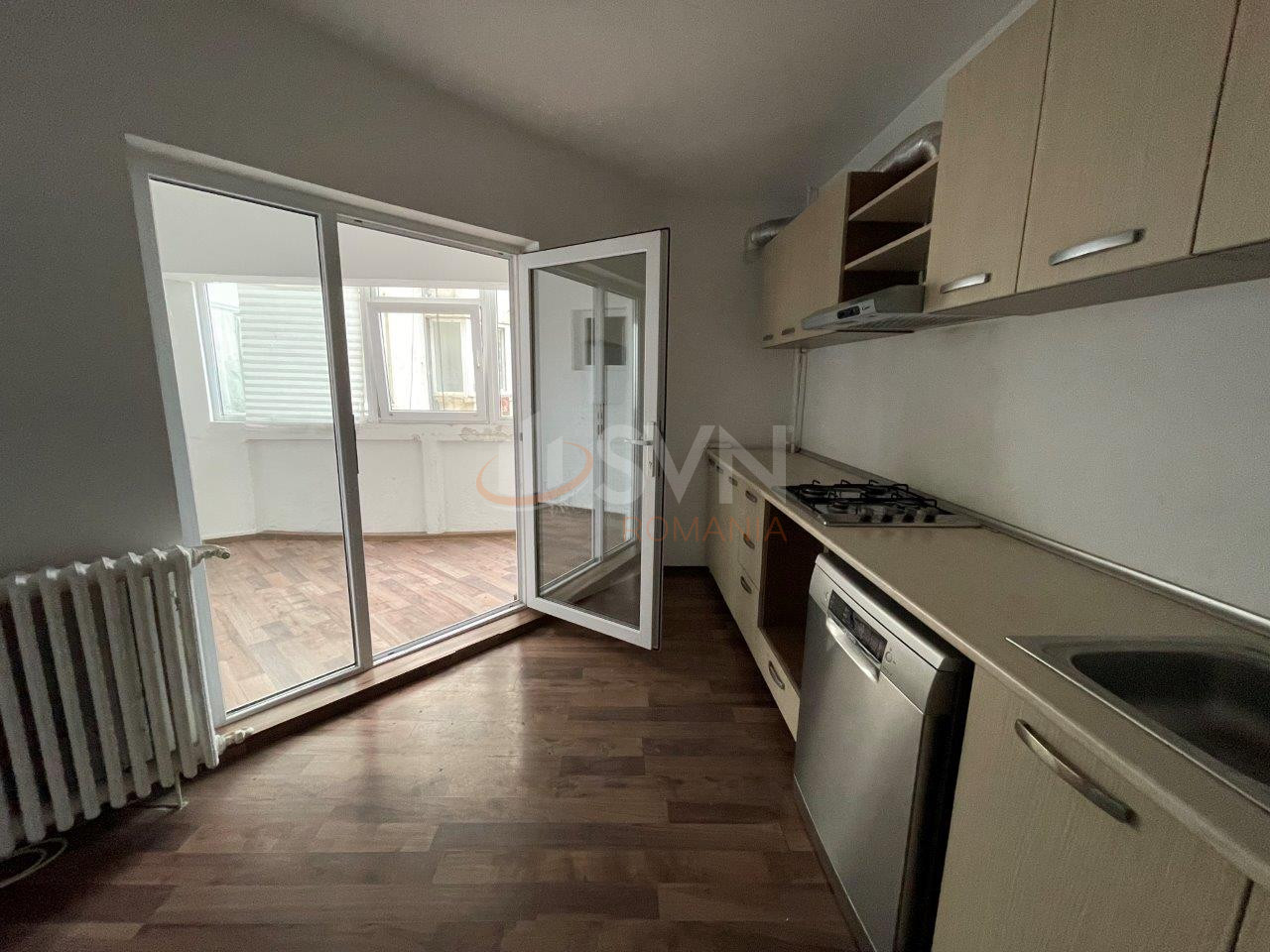 3 camere cu loc parcare exterior inclus Bucuresti/Unirii (s3)